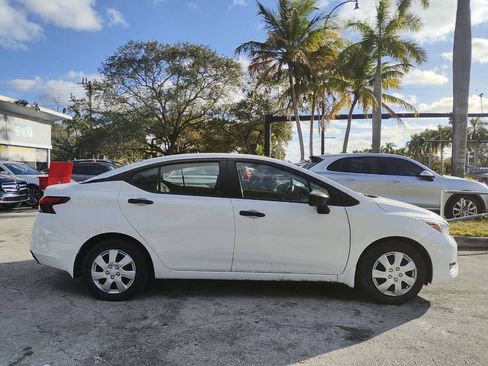 Used 2023 Nissan Versa S w/ Trunk Package FWD image 14