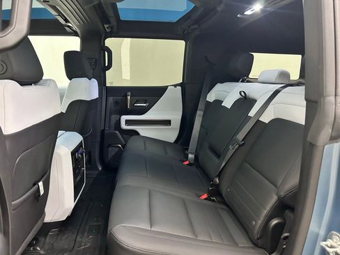 Used 2024 GMC Hummer EV 3X w/ Omega Edition AWD/4WD image 13