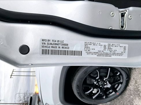 New 2026 Jeep Compass Latitude image 21