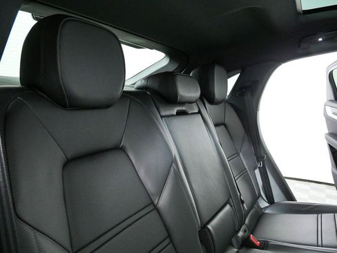 New 2026 Porsche Cayenne Coupe AWD/4WD image 23