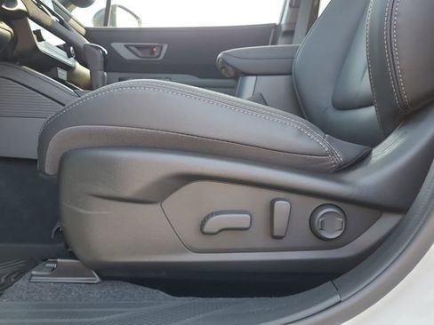 New 2026 Subaru Outback Limited image 24