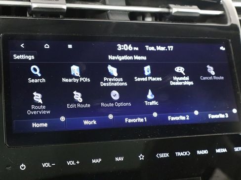 Used 2023 Hyundai Tucson Limited image 36