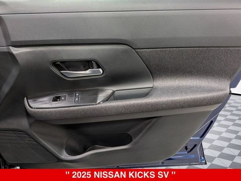 Certified 2025 Nissan Kicks SV w/ SV Premium Package AWD/4WD image 34