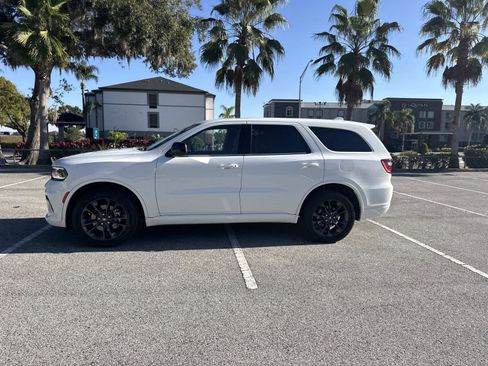 Used 2022 Dodge Durango SXT w/ Blacktop Package image 7