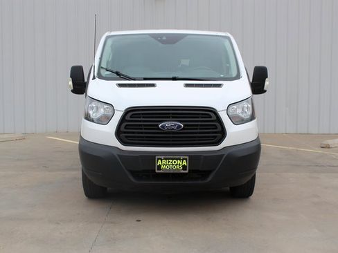 Used 2017 Ford Transit 350 XL image 5