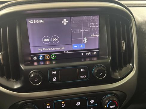 Used 2020 Chevrolet Colorado LT w/ LT Convenience Package AWD/4WD image 13