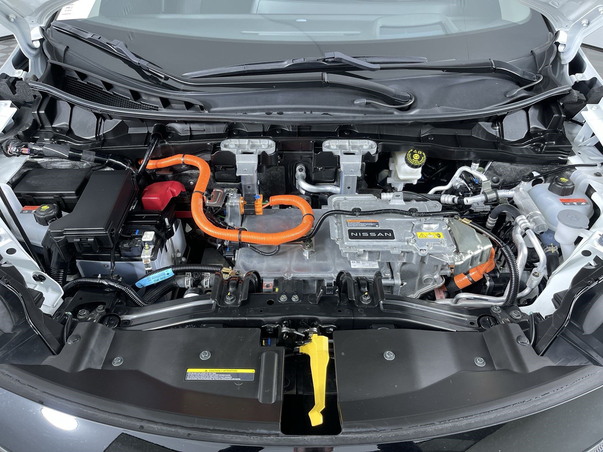 Certified 2024 Nissan Ariya AWD image 27