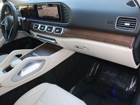 Used 2026 Mercedes-Benz GLE 450 4MATIC image 36