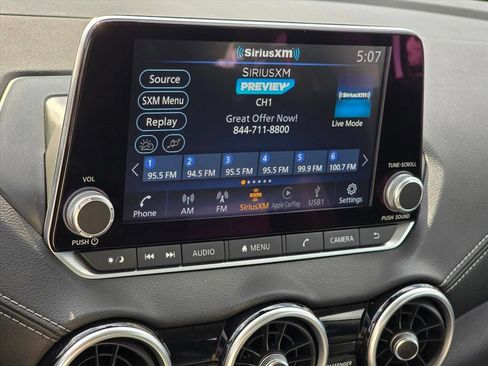 Used 2025 Nissan Sentra SV FWD image 4