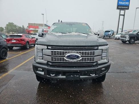 Used 2019 Ford F250 Platinum w/ Platinum Ultimate Package image 9