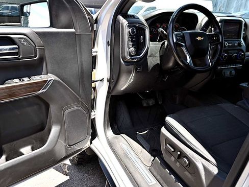 Used 2019 Chevrolet Silverado 1500 LT w/ All-Star Edition AWD/4WD image 20