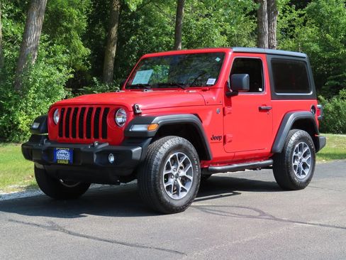 Certified 2024 Jeep Wrangler Sport AWD/4WD image 20