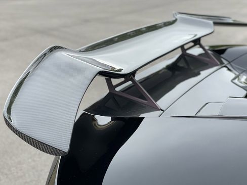 Used 2017 Lamborghini Huracan LP 610-4 image 12