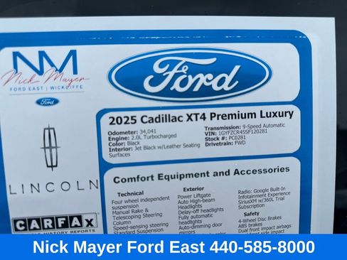 Used 2025 Cadillac XT4 Premium Luxury image 38