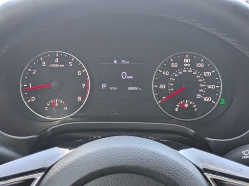 Used 2021 Kia Seltos S image 27