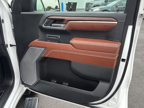 Used 2024 GMC Sierra 1500 Denali Ultimate image 23