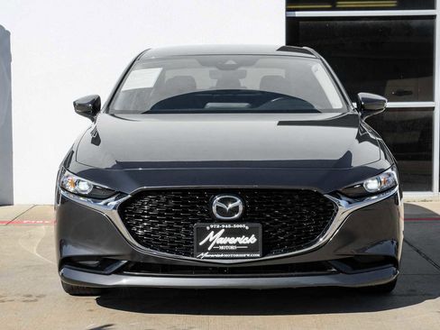 Used 2019 MAZDA MAZDA3 Sedan w/ Preferred Package image 5