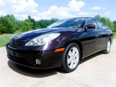 Used 2005 Lexus ES 330 FWD image 9