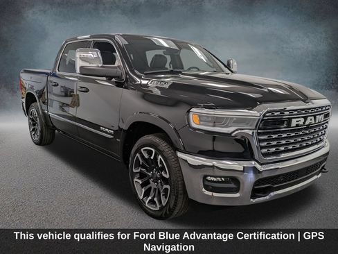 Used 2025 RAM 1500 Limited w/ Trailer Tow Group AWD/4WD image 3