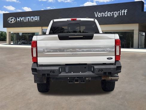 Used 2021 Ford F350 Platinum w/ Tremor Off-Road Package image 11