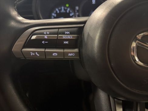 Used 2021 MAZDA MAZDA3 s image 9