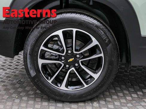 Used 2026 Chevrolet TrailBlazer LT w/ Driver Confidence Package image 30