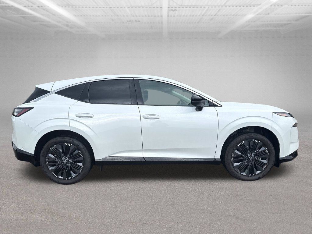 Used 2025 Nissan Murano Platinum w/ Cargo Package AWD/4WD image 6