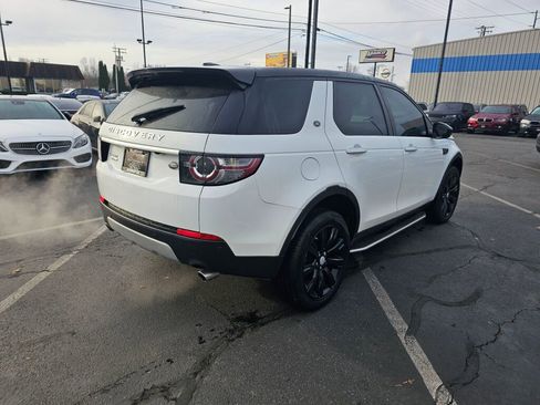 Used 2016 Land Rover Discovery Sport HSE Luxury image 5