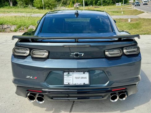 Used 2022 Chevrolet Camaro ZL1 RWD image 6