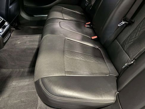 Used 2016 BMW 750i xDrive image 18