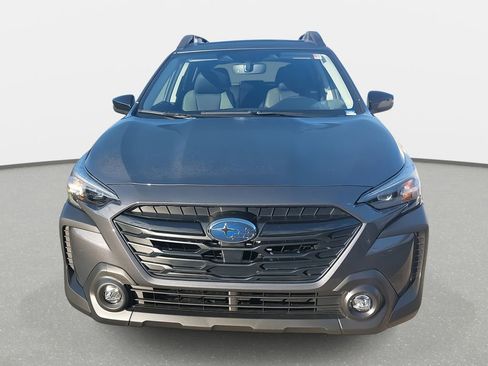 Certified 2025 Subaru Outback Onyx Edition image 2