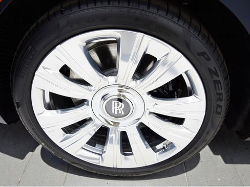 Used 2023 Rolls-Royce Ghost image 46