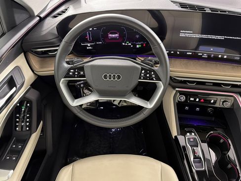 Used 2025 Audi Q5 Premium w/ Convenience Package AWD/4WD image 13