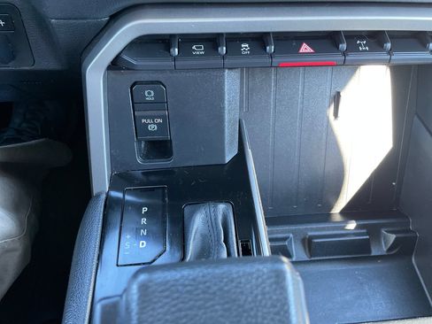 Used 2023 Toyota Tundra Limited w/ TRD Off-Road Package AWD/4WD image 19