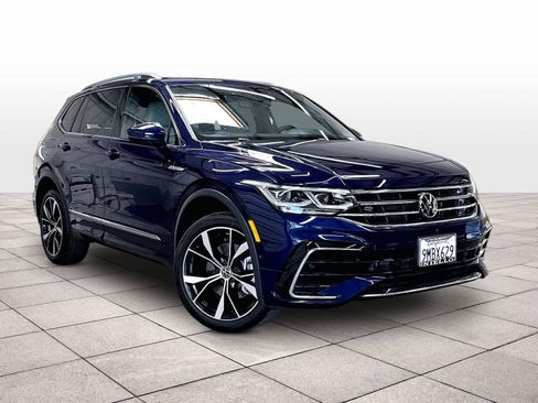 Used 2022 Volkswagen Tiguan SEL R-Line AWD/4WD image 3