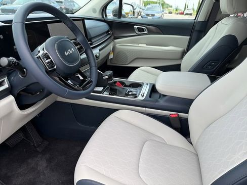 New 2026 Kia Carnival SX FWD image 17