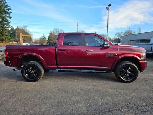 Used 2018 RAM 2500 Laramie w/ Sport Appearance Group image 8