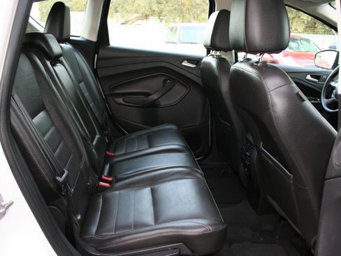 Used 2013 Ford C-MAX Energi SEL image 19