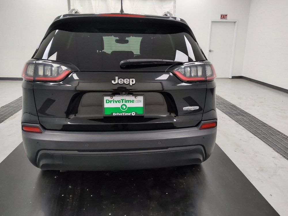 Used 2019 Jeep Cherokee Latitude Plus w/ Comfort/Convenience Group FWD image 6