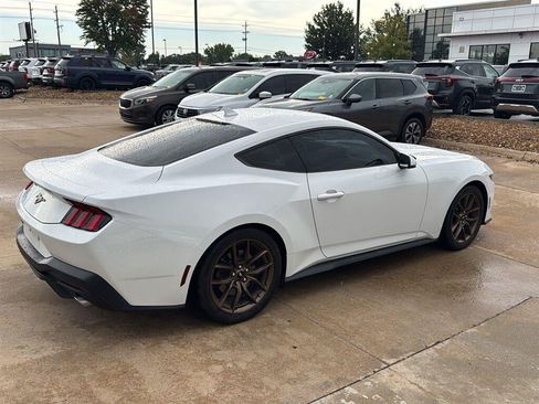 Used 2025 Ford Mustang Premium RWD image 3