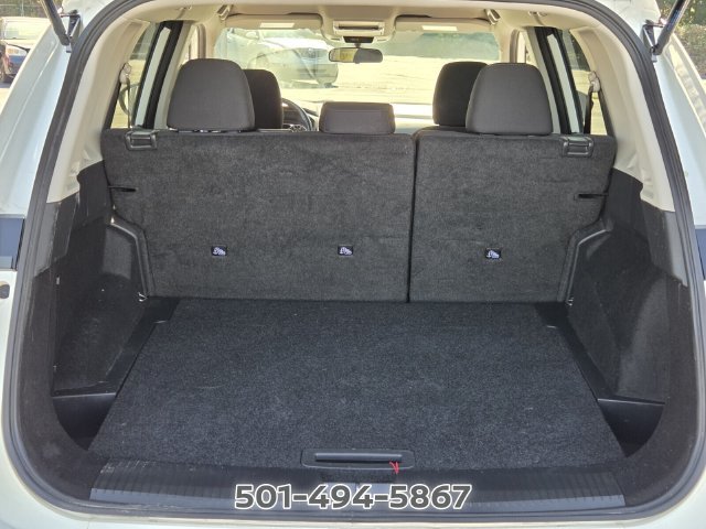 Used 2024 Nissan Rogue S AWD/4WD image 13