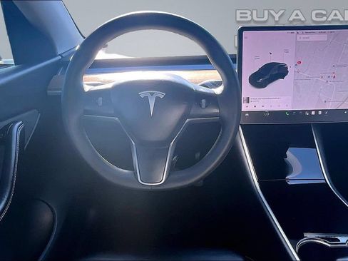 Used 2021 Tesla Model Y Long Range AWD/4WD image 5