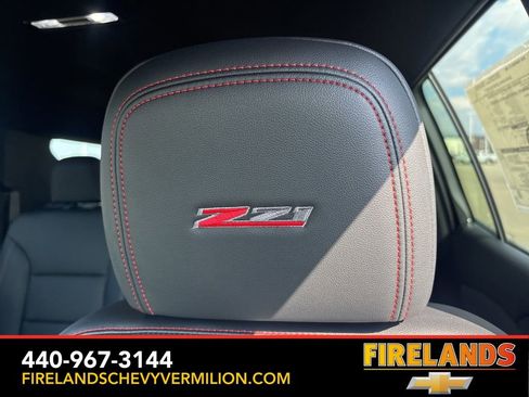 New 2026 Chevrolet Traverse Z71 w/ Driver Confidence Package image 18