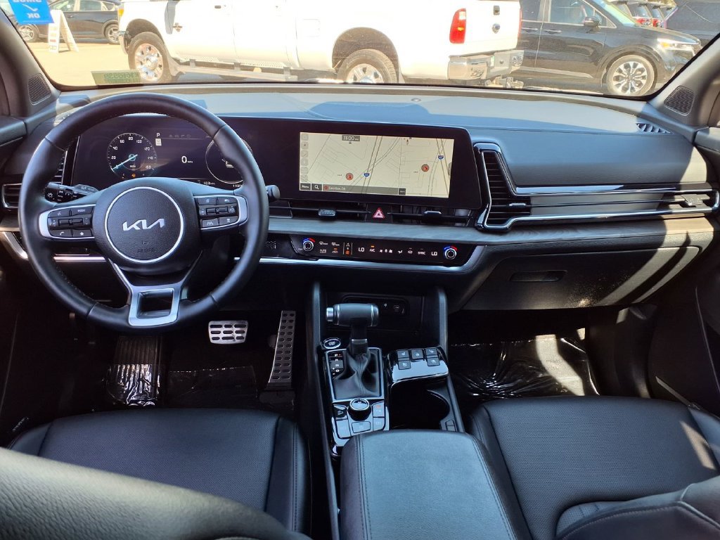 Certified 2025 Kia Sportage X-Pro Prestige AWD/4WD image 13