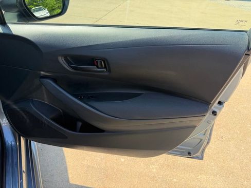 Certified 2025 Toyota Corolla LE w/ LE Premium Package FWD image 32