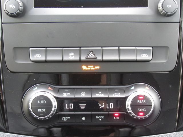 Used 2023 Mercedes-Benz Metris Passenger image 29