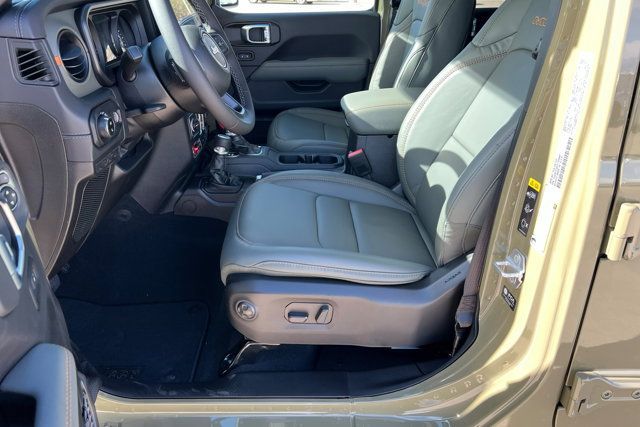 New 2026 Jeep Gladiator Mojave AWD/4WD image 17