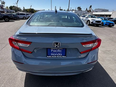 Used 2022 Honda Accord Sport image 6