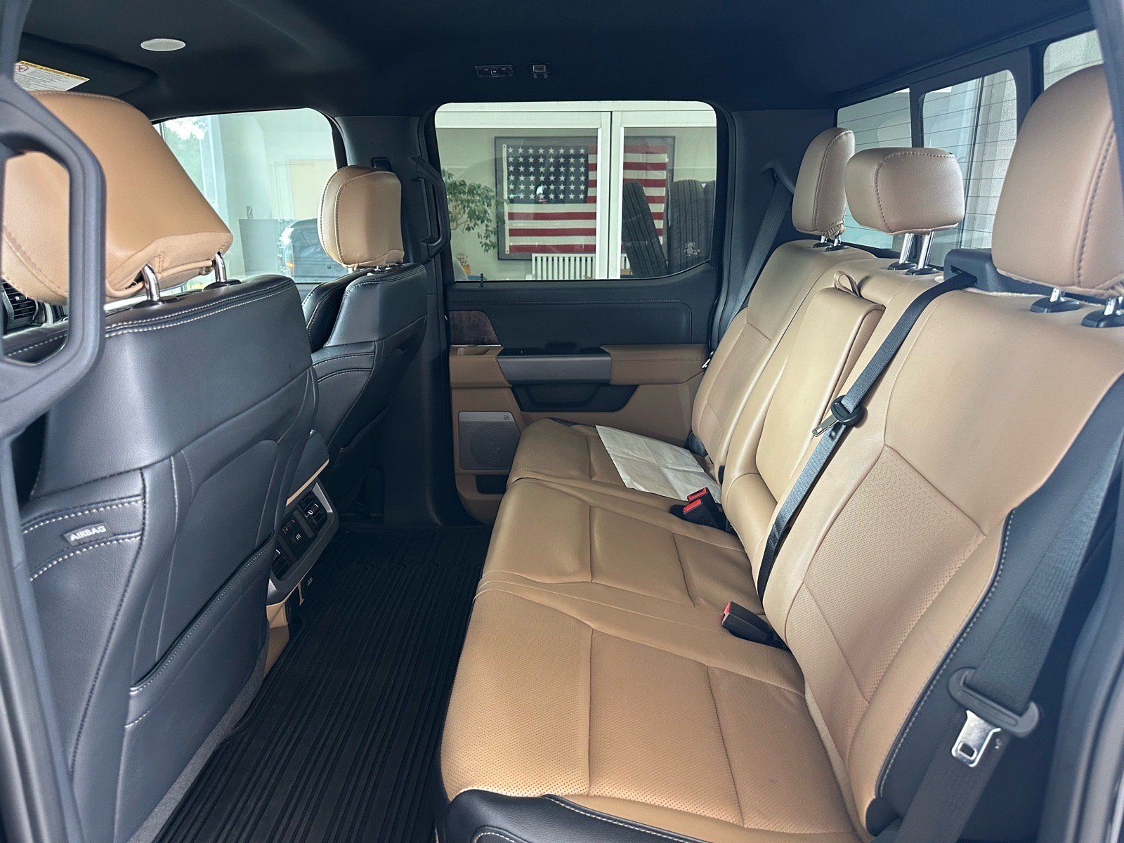 Certified 2024 Ford F250 Lariat w/ Lariat Ultimate Package AWD/4WD image 26