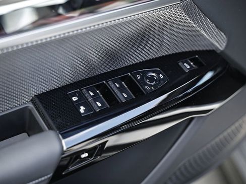 New 2026 BMW i7 eDrive50 w/ M Sport Package image 19